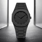"Black Aura Men's Quartz Analog Watch"